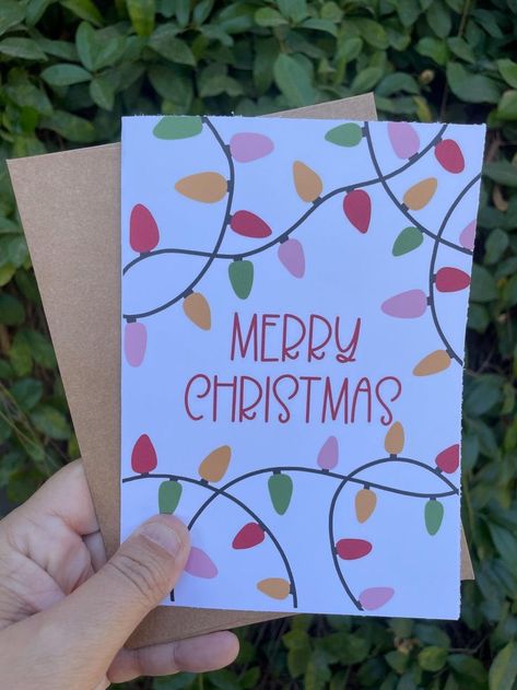 Festive and simple DIY holiday card ideas to spread cheer this season. 🎁🌟