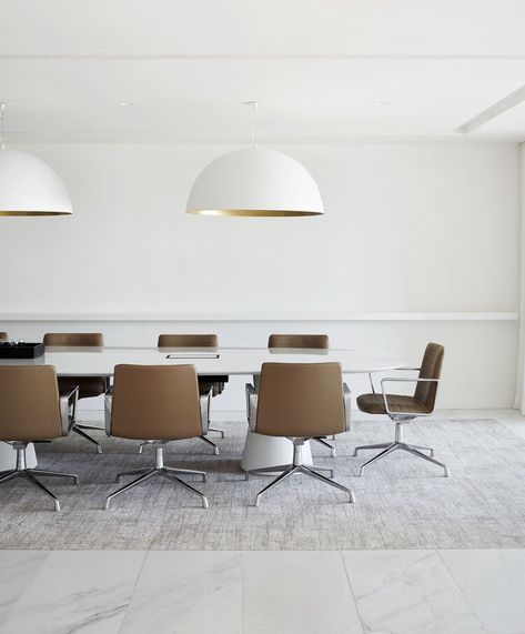 Meeting Room Design Office, Boardroom Tables, Office Refresh, Conference Room Design, Meeting Room Design, Modern Office Interiors, Office Interior Design Modern, Office Meeting Room, Office Space Design