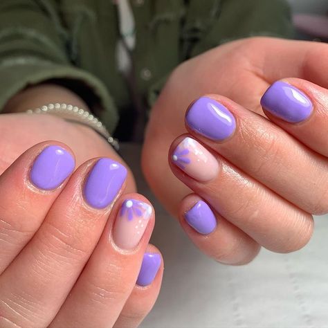 May Nails Ideas 2024 Purple, Cute Easy Purple Nails, Purple Gel Manicure Ideas, Cute Gel Nail Designs For Short Nails Purple, Purple Nail Art Short Nails, Purple Spring Nails Short, Purple Biab Nail Designs, Short Purple Nails With Design, Purple Spring Nails 2024