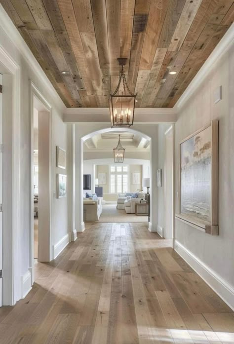 Poplar Wood Ceiling, Wood Ceiling Living Room Ideas, Wood Celing Roof Design, 8 Ft Ceilings Ideas, Wood On Ceiling Ideas, Wood Floor And Ceiling, Wood Ceiling Kitchen, Wood Ceiling Living Room, Wood Beams Ceiling