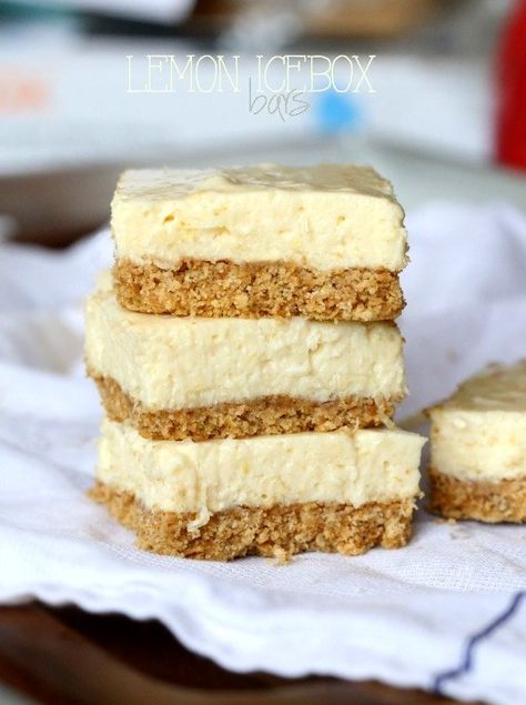 These Light No Bake Lemon Icebox Bars are easy to make, super creamy & sweet, and contain 1/3 less fat cream cheese and fat free sweetened condensed milk. You won't miss the extra fat, I swear it! #light #lemon #bars #nobake #nobakedessert #easydessert #easydessertrecipe Lemon Dessert Recipes Easy, Lemon Desserts Easy, No Bake Lemon, Cookies And Cups, Dreamy Desserts, Lemon Bar, Lemon Ice, Creative Snacks, Easter Desserts