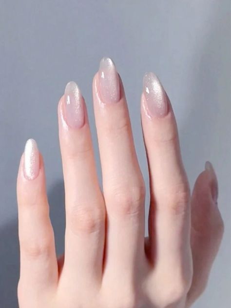 Nail Idea Glitter, Cute Elegant Nail Ideas, Nails With Embellishments, Elegant Color Nails, Wedding Nails For Bride Cat Eye, Japanese Press On Nails, White Nails Ideas 2024, Elegant Cat Eye Nails, Japanese Cat Eye Nails