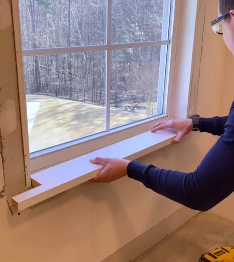 Window Trim To Ceiling, Window Finishing Trim, How To Widen Window Sill, Casement Window Trim Ideas Interior, Trimming A Window, Interior Window Sill Ideas, Farm Style Window Trim, Diy Craftsman Window Trim, Window Trim With Sill