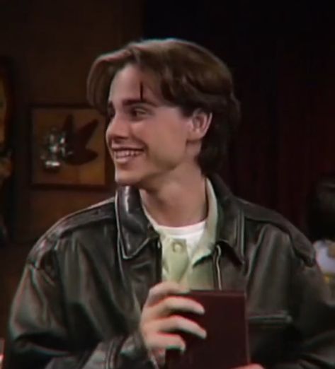 Shawn Hunter Icons, Rider Strong Aesthetic, 90s Heartthrob Hair, Rider Strong 90s Aesthetic, Shawn From Boy Meets World, Shawn Hunter Hair, Shawn Hunter Aesthetic, Young Rider Strong, Ryder Strong 90s