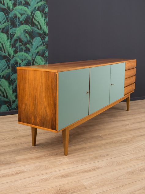 Vintage Kommoden - 60er Sideboard, Kommode 50er, WK, Vintage, - ein Designerstück von Mid-Century-Friends bei DaWanda Retro Sideboard, Furniture Dolly, Mid Century Interior, Furniture Ads, Vintage Chest Of Drawers, Interior Vintage, Tv Furniture, Retro Furniture, Deco Furniture