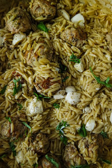 Pesto Orzo with Meatballs - Rushing to the Kitchen Pesto Meatballs And Pasta, Turkey Meatballs With Orzo, Meatballs Orzo, Ground Turkey Orzo Recipes, Orzo Pesto, Meatballs And Orzo, Ground Beef Orzo Recipes, Turkey Pesto Meatballs, Pesto Meatballs