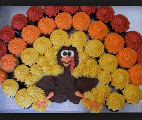 Turkey Cupcake Creation Thanksgiving Chocolates, Pull Apart Cakes, Chocolate Turkey, Turkey Cupcakes, Pull Apart Cupcake, Turkey Cake, Thanksgiving Cupcakes, Turkey Treats, Pull Apart Cupcake Cake