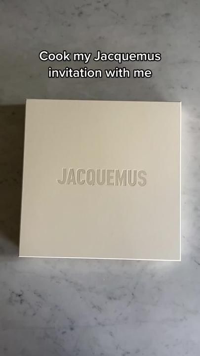 @Jacquemus x @GaleriesLafayette 🫶🏻 | TikTok Jacquemus Packaging, Jacquemus Branding, A New Era Of Me, Shoe Boxes, Box Packaging, Packaging Design, New Era, Branding, Packaging