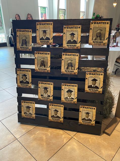 Most Wanted Party Theme, Men Themed Birthday Party, Peaky Blinders Party Decorations Ideas, Pesky Blinders Party, Narco Party Theme, Mafia Themed Birthday Party, Country Grad Party, Money Party Theme, Peaky Blinders Party Theme