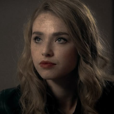 Freya Mavor Marlene Mckinnon, Freya Mavor Aesthetic, Marlene Mckinnon Fan Cast, Marauders Fanfic, Faye Marsay, Freya Mavor, Marlene Mckinnon, Dr Face, Ideal Girl