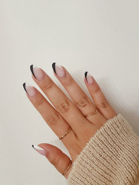 White Almond Nails, Black Almond Nails, White French Nails, Black And White Nail, French Tip Press On Nails, Graduation Nails, Nails French Tip, Alcohol Wipes, Almond Shape Nails