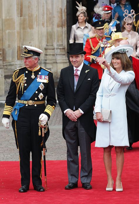 Prince Charles, Michael and Carole Middleton following the Royal Wedding of Prince William and Catherine Middleton at Westminster Abbey, April 29, 2011. Royal Wedding 2011, William Kate Wedding, Anna Freud, Kate Middleton Family, Prince William Et Kate, Diana Williams, Middleton Wedding, William E Kate, Carole Middleton