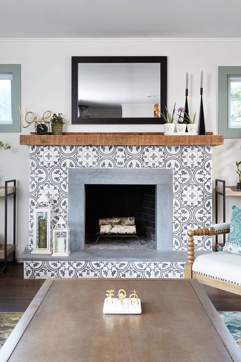 47+ Fireplace Tile Ideas ( HANDMADE ) - Chic Fireplace Surrounds Decor Fireplace Ideas, Tile Around Fireplace, Fireplace Tile Ideas, Fireplace Decorations, Fireplace Redo, Diy Fireplace Makeover, Fireplace Tile Surround, Brick Fireplace Makeover, Decor Fireplace