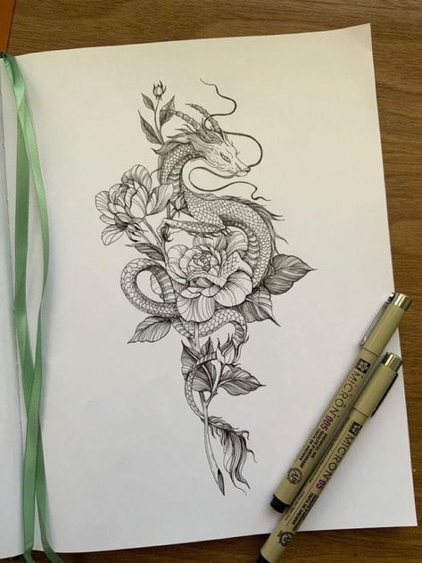 Dragon Tattoo With Flowers, Dragon Tattoo Shoulder, Dragon Tattoo Arm, Year Tattoo, Tattoo Mehndi, Dragon Tattoo Art, Chinese Dragon Tattoos, Dragon Tattoo For Women, Japanese Dragon Tattoos