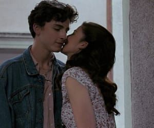 timothee chalamet, movie, and call me by your name image Esther Garrel, Rainy Day Movies, Elio Perlman, Elio And Oliver, Elio Elio Elio, Couple Sweet, To Speak Or To Die, Somewhere In Northern Italy, Old Fashioned Love