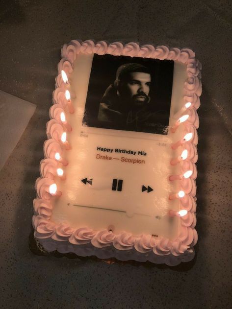 Drake Birthday Cake, Drake Birthday, Drake Cake, Drake's Birthday, Drizzy Drake, Custom Birthday Cakes, Creative Birthday Cakes, Think Food, Birthday Inspo