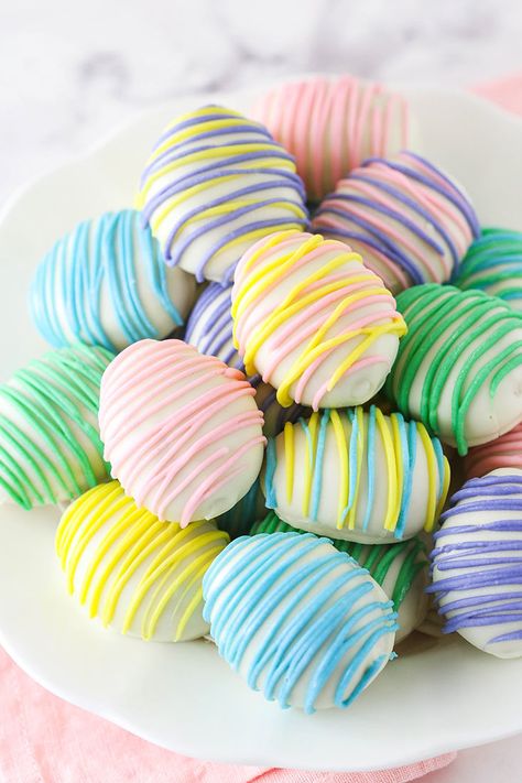 Easter Oreos, Easter Bake, Holiday Finger Foods, Easter Deserts, Easter Cake Pops, Oreo Cookie Balls, Easter Egg Cake, Cookie Balls, Recipes Easter