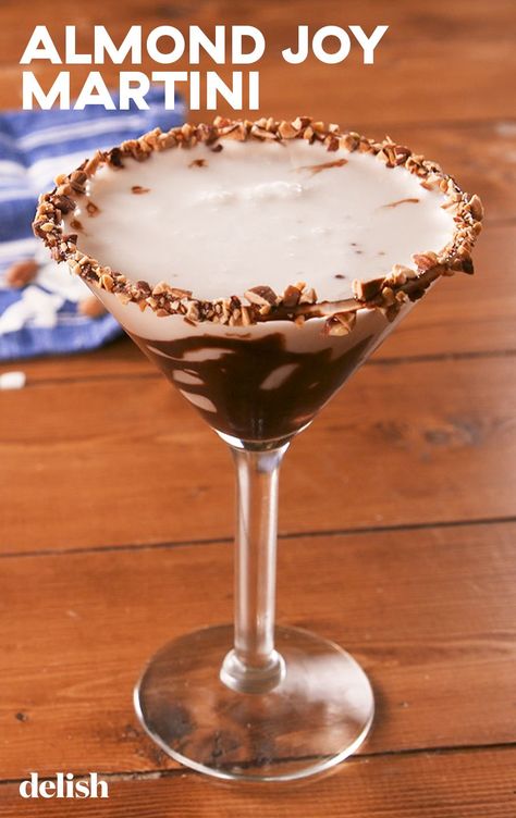 Almond Joy Drink, Almond Joy Martini, Almond Joy Cocktail Recipe, Almond Joy Martini Recipe, Coconut Cocktail, Cocktail Party Drinks, Chocolate Martini, Liquor Drinks, Boozy Drinks