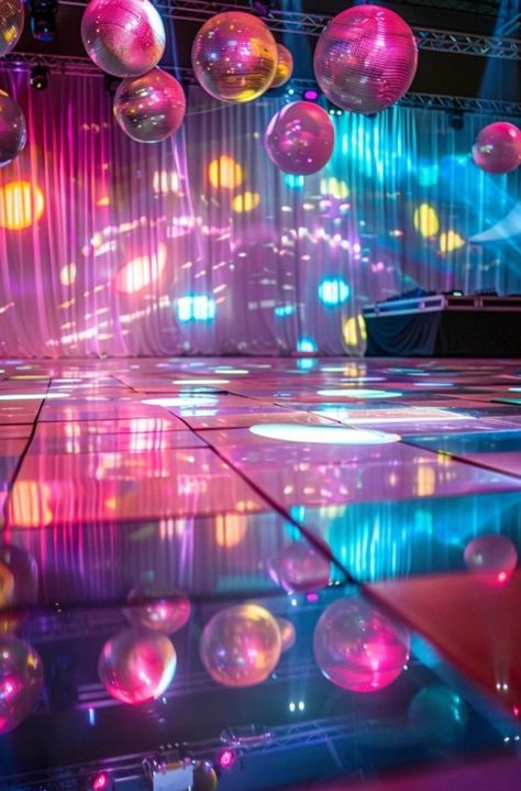 Dancefloor Aesthetic, Twinkle Lights Decor, Bat Mitzvah Themes, Mitzvah Themes, Disco Dance, Dance School, Circus Party, School Parties, Stage Lighting