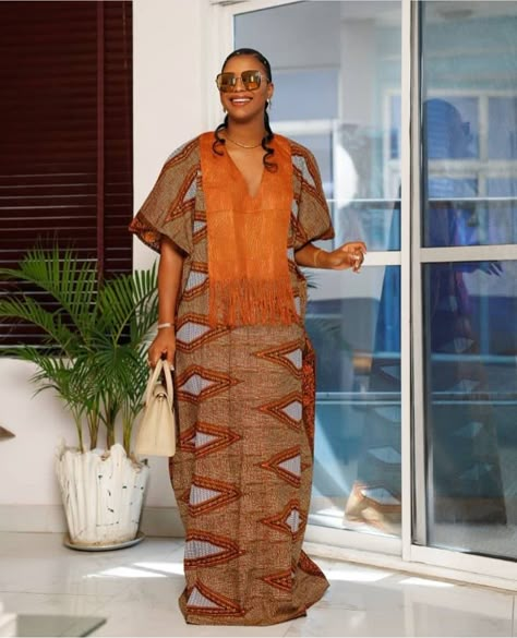 Ankara And Aso Oke Combo, Bubu Gown With Aso Oke Design, Bubu With Aso Oke Design, Female Agbada Gown Styles, Bubu With Aso Oke, Aso Oke Dress Styles, Aso Oke Gown Styles, Adire Kaftan Styles, Bubu Kaftan Styles