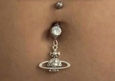 Vivienne Westwood Belly Piercing, Coquette Belly Button Piercing, Star Belly Button Piercing, Matching Belly Button Piercing, Belly Ring Aesthetic, Belly Button Piercing Aesthetic, Navle Piercing, Bellybutton Ring, Belly Button Piercings