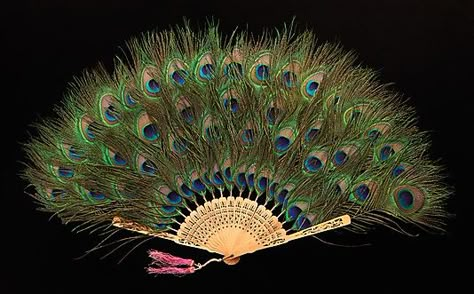 Fan, ca. 1915. Chinese. The Metropolitan Museum of Art, New York. Brooklyn Museum Costume Collection at The Metropolitan Museum of Art, Gift of the Brooklyn Museum, 2009; Gift of the trustees of Mary Flagler Cary Charitable Trust, 1969 (2009.300.2156) #peacock Fan Photography, Peacock Fan, Antique Fans, Photography Abstract, Feather Fan, Vintage Fans, Hand Fans, Background Wallpapers, Hand Held Fan