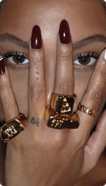 Basic Baddie Nails, Short Stiletto Nails, Wife Nails, Short Stiletto, Nails Collection, Baddie Nails, Exude Confidence, Mob Wife, Jazz Club