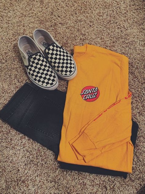 Santa Cruz Aesthetic Outfit, Santa Cruz Outfit Ideas, Santa Cruz Outfit, Kindergarten Outfit, Vans Outfits, Vsco Outfits, Teenage Outfits, Cute Lazy Outfits, Legging Outfits