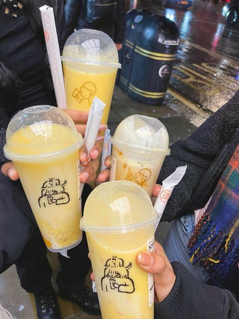 Boba bubble tea
Aesthetic Mango Shake Aesthetic, Mango Drinks Aesthetic, Mango Graham Shake Aesthetic, Boba Milkshake, Mango Milkshake Aesthetic, Mango Milkshake, Yellow Aesthetic, Food Diary, Bubble Tea