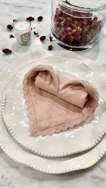 Napkin Folding Ideas Valentines Day, Heart Shaped Napkin Fold, Heart Napkin Fold, 1920s Dinner Party, Valentine Lunch, Table Setting Etiquette, Valentine Day Table Decorations, Wedding Dinner Napkins, Cloth Napkin Folding