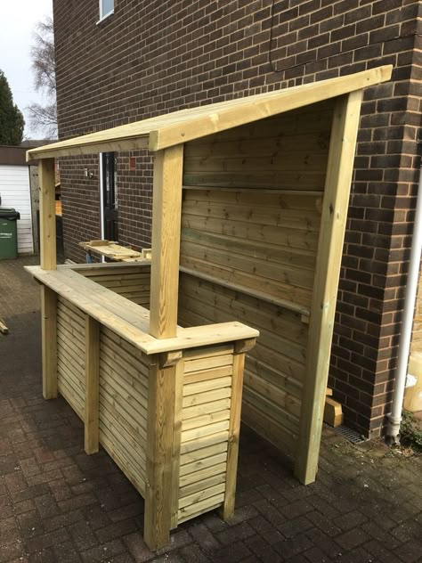 Find many great new & used options and get the best deals for 1700 x1200 Garden Bar with wrap around bar at the best online prices at eBay! Free delivery for many products! Wrap Around Bar, Bar Pallet, Garden Bar Ideas, Garden Bar Shed, Outdoor Garden Bar, Outdoor Tiki Bar, Outside Bar, Pallet Bar Diy, Outdoor Bars