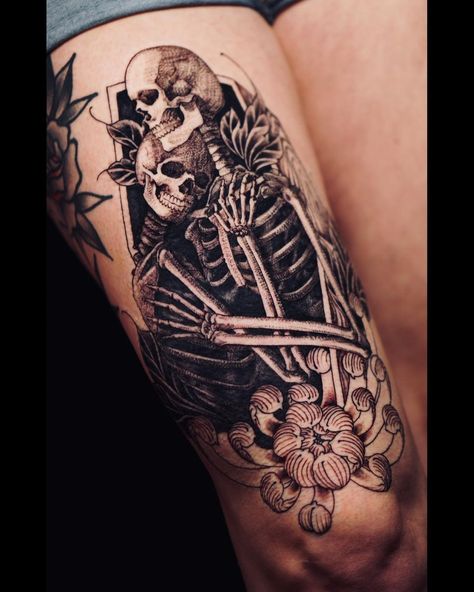 The lovers 🖤 #tattoo #girlswithink #inkedmom | Instagram Hugging Skeleton Tattoo, Beautiful Skeleton Tattoo, Lover Skull Tattoo, Skull Lovers Drawing, Secret Lovers Tattoo, Woman And Skeleton Tattoo, The Lover Tattoo, Two Skeletons In Love Tattoo, Eternally Yours Tattoo