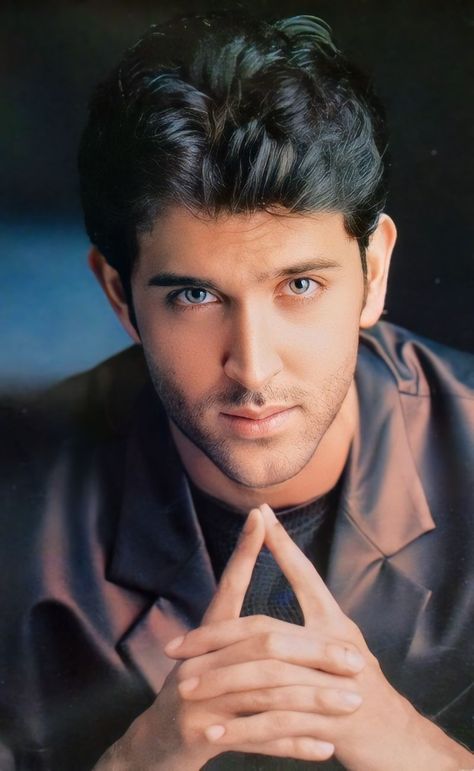 Hrithik Roshan   #bollywood #actor  #hrithik Hrithik Roshan 90s, Hrithik Roshan Aesthetic, Hrithik Roshan Hairstyle, Bollywood Makeup, Mustache Styles, 90s Bollywood, Hrithik Roshan, Anne Hathaway, Bollywood Actors