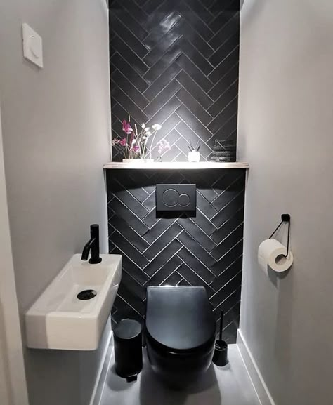 Black And White Cloakroom Toilet, Black And White Downstairs Toilet, Black Toilet And Sink, Black Downstairs Toilet, Black And White Toilet Room, Black Toilet Room, Black Toilet Bathroom Ideas, Black Cloakroom, Wc Ideas Downstairs Loo