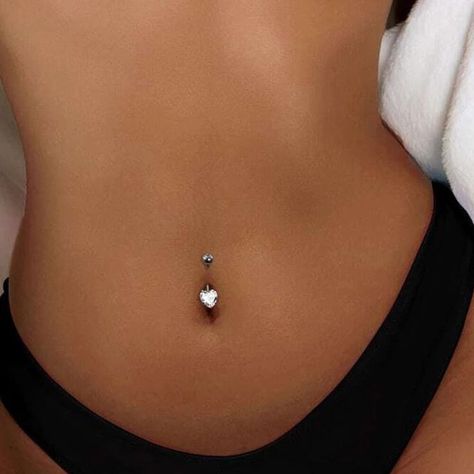 Navel Piercing Jewelry Heart, Cute Belly Peircings, Belly Button Piercing Aesthetic Outfits, Navel Piercing Heart, Simple Belly Piercing, Heart Belly Ring, Cute Navel Piercing, Belly Peircings Women, Belly Peicerings