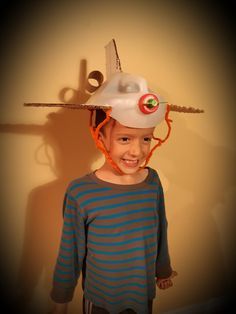 Recycle Hats For Kids, Funny Hats For Kids Diy, Crazy Hat Ideas For Kids, Silly Hat Day Ideas, Creative Hats For Kids, Hat Day Activities, Crazy Hat Day Ideas For Kids, Funny Hats Diy, Diy Crazy Hat