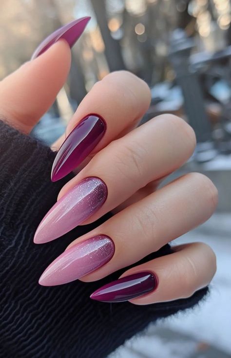 33 Birthday Nails, Plum Gradient Nails, Simple Mauve Nails, Deep Purple Ombre Nails, October Nails Ideas Almond, Plum Nail Color Design, Deep Purple Almond Nails, Nail Feather Design, 2 Color Ombre Nails