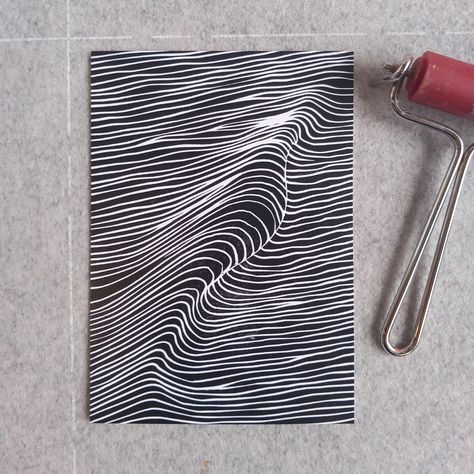 Wave Linocut, Lino Print Ideas Simple, Lino Cut Ideas, Packing Orders, Lino Art, Packing Bags, Lino Printing, Linocut Art, Sea Wave