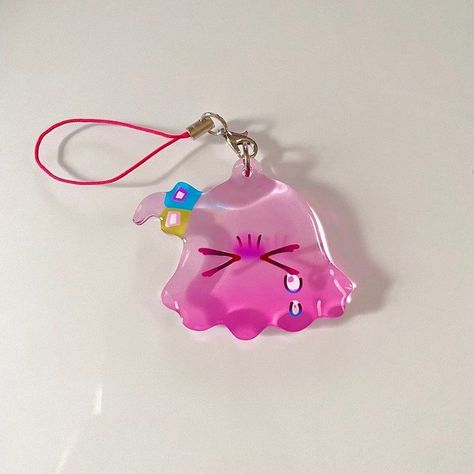 Cute Keychains, Keychain Bracelet, Cute Accessories, Amazing Ideas, Cute Keychain, Acrylic Charms, Cute Charms, Cute Pins, Cool Stuff