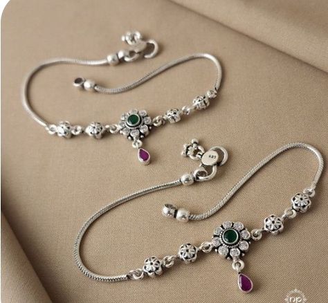 #Silver anklets #gems anklets Silver Anklet Aesthetic, Silver Anklet Design Simple, Silver Jwellary, Antique Silver Anklet, Payal Designs Silver, Trendy Silver Jewelry, Silver Anklets Designs, Silver Payal, Anklets Indian