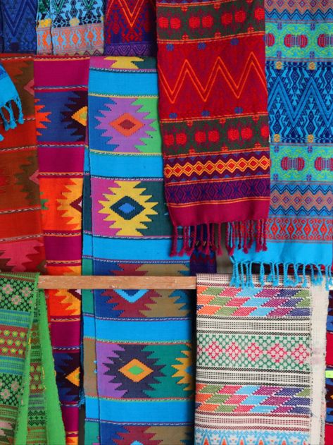 Mexican Fabric Textiles, Latin American Textiles, Native American Textiles, Mexican Fabric Pattern, Zapotec Art, Traditional Mexican Pattern, Mexican Textiles Pattern, Oxaca Mexico, South America Aesthetic