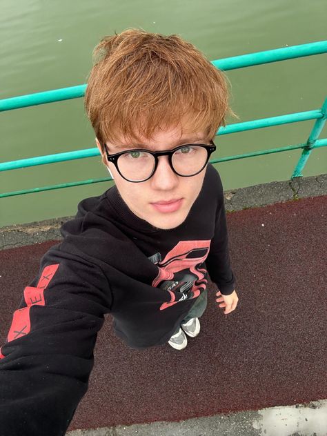 ginger boy, red hair guy, handsome, beautiful, aesthetic guy, gay, The guy with glasses, Smart guy, USA geys Red Hair Guy, Blonde With Glasses, Guys With Green Eyes, Guy With Glasses, Boy With Glasses, Aesthetic Guy, Smart Guy, Red Hair Men, Ginger Boy