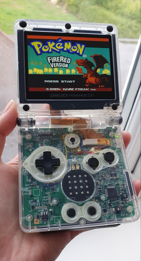 Gameboy Sp, Nintendo Aesthetic, Gameboy Advance Sp, Gameboy Color, Pi Projects, Gaming Tech, Video Games Nintendo, Gameboy Advance, Game Boy Advance Sp