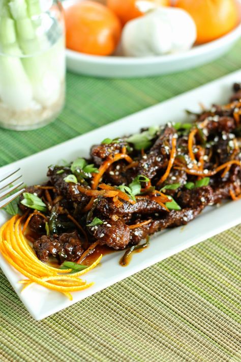 Orange Beef, Beef Main Dishes, Lemon Juice Benefits, Cooking Chinese Food, Crispy Beef, Dried Orange Peel, Benefits Of Lemon, Asian Stir Fry, Asian Meals