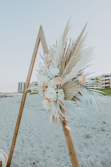 Free Standing Wedding Arch, Simple Wedding Decor Ideas, Decoration For Event, Wooden Wedding Arch, Wood Wedding Arches, Ceremony Arch Decor, Wooden Wedding Arches, Boho Wedding Backdrop, Diy Wedding Arch