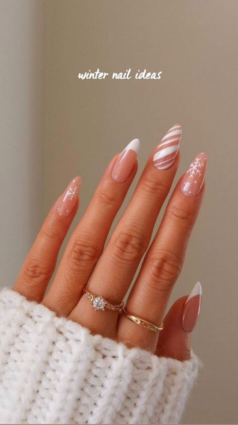 Cute Winter Nails To Try In 2022 Nail Art Noel, Candy Cane Nails, Christmas Nails Easy, Christmas Gel Nails, Almond Nails Designs, Christmas Nails Acrylic, Thanksgiving Nails, Winter Nail Designs, Xmas Nails