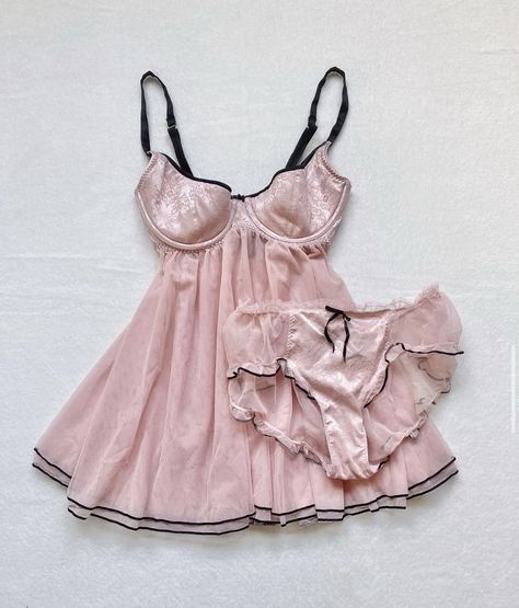 Cute Lingerie Dress, Hope Is A Dangerous Thing, Fame Clothes, Coquette Lingerie, Night Gown Dress, Cute Pjs, Sleepwear Fashion, Cute Sleepwear, Cute Pajama Sets