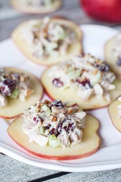 Appetizer Chicken, Healthy Summer Snacks, Cranberry Chicken Salad, Cranberry Chicken, Cold Appetizers, Appetizer Bites, Summer Snacks, Idee Pasto Sano, Perfect Appetizers