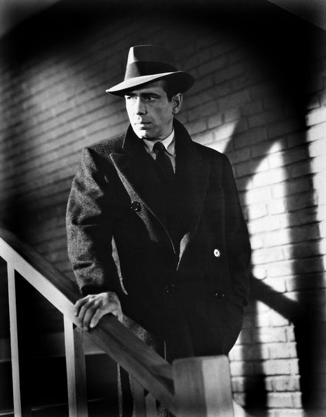 Film Noir Women | Awesome Hardboiled Film Noir Detectives « st1le Detective Noir, Film Noir Photography, Noir Photography, Bogie And Bacall, Mafia Style, The Maltese Falcon, Bogart And Bacall, Maltese Falcon, Noir Detective