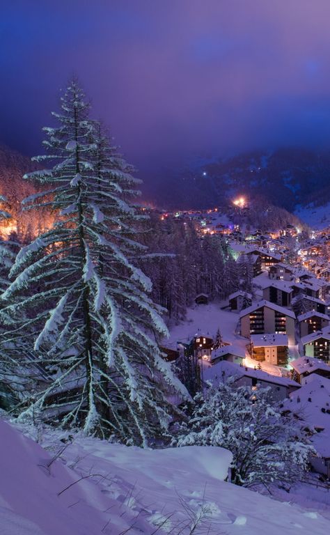 Winter Destinations Europe, Best European Cities To Visit, European Cities To Visit, Christmas Core, Winter Core, Winter City Break, City Core, Best Winter Destinations, City Holiday